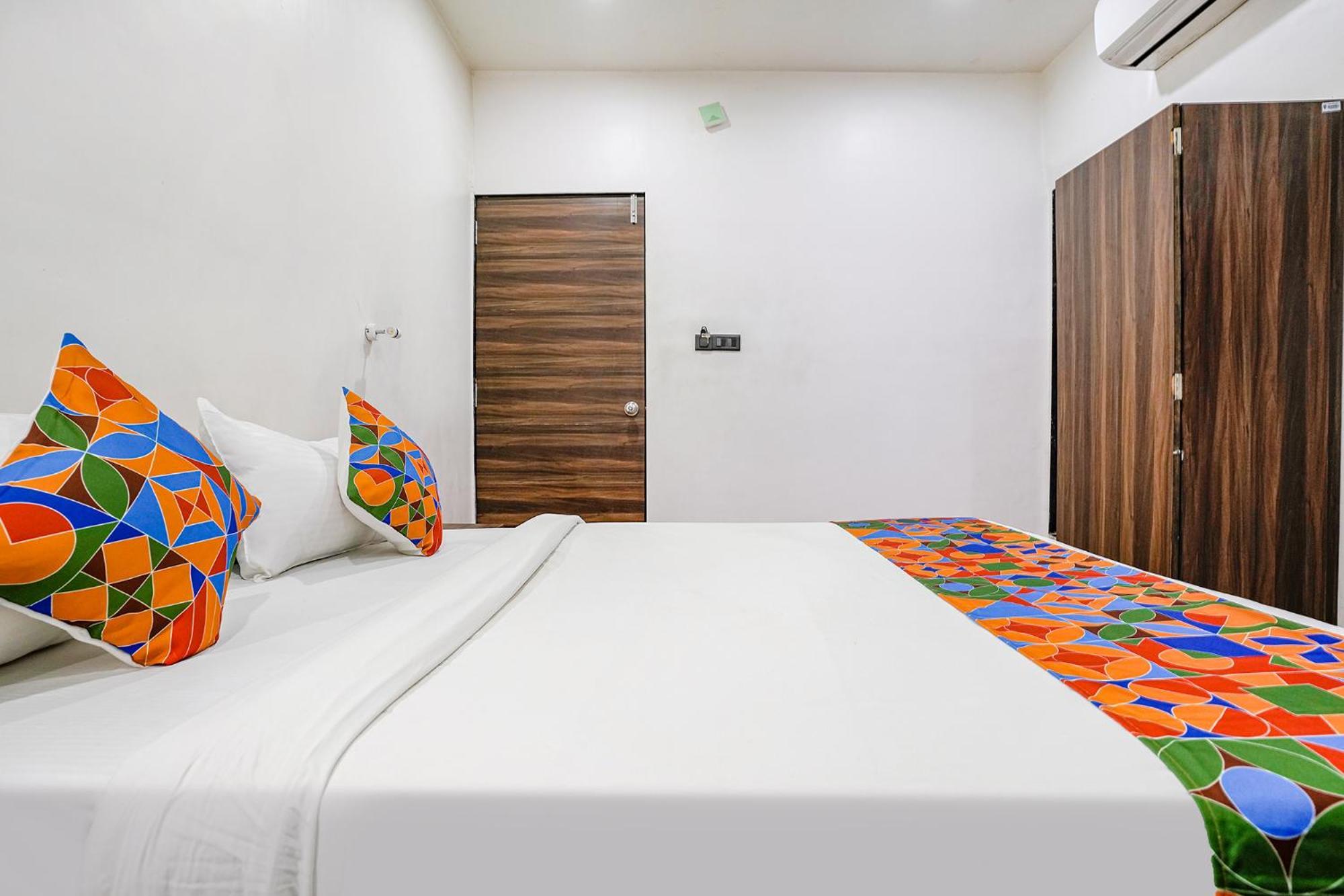 Fabhotel Lotus I Szúrat Kültér fotó