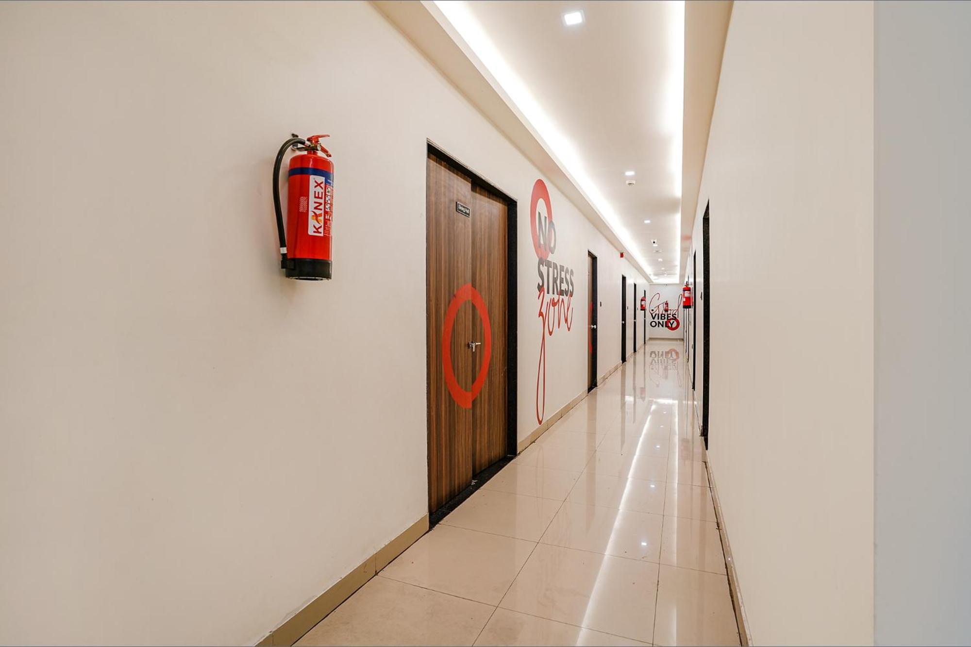 Fabhotel Lotus I Szúrat Kültér fotó